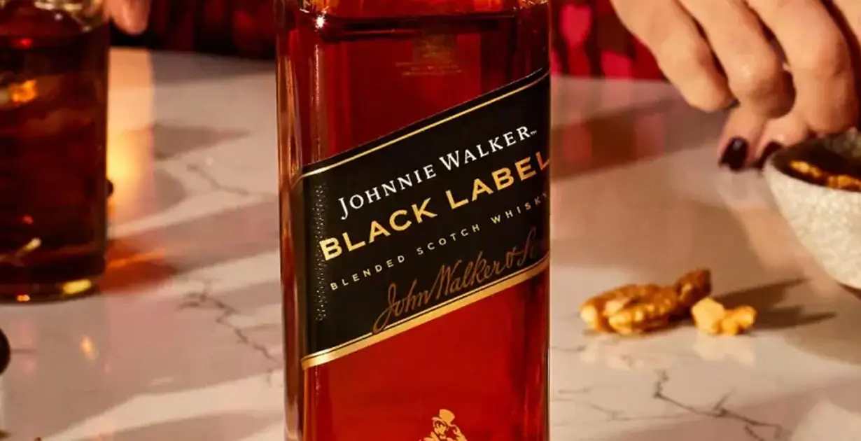 A Beginners Guide To Johnnie Walker Whisky - American Review