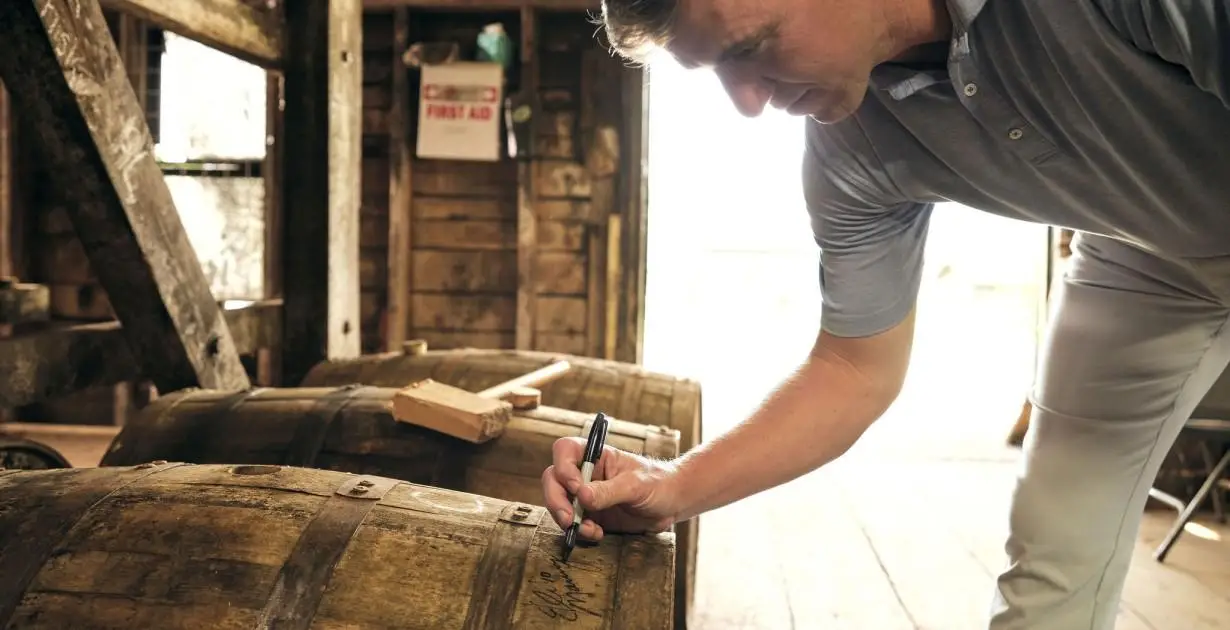 Knob Creek and Eli Manning Launch Bold Picks Bourbon - Bourbon Review