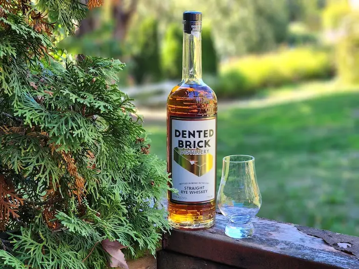 Whiskey Review: Dented Brick Bottled-In-Bond Straight Rye Whiskey - Rye Review