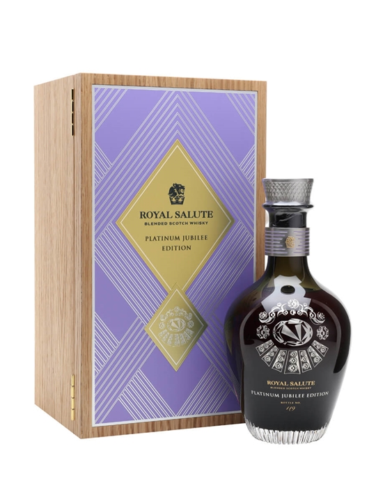 Royal Salute Platinum Jubilee / Kent Amethyst Brooch (Purple) Blended Whisky - Blended Review