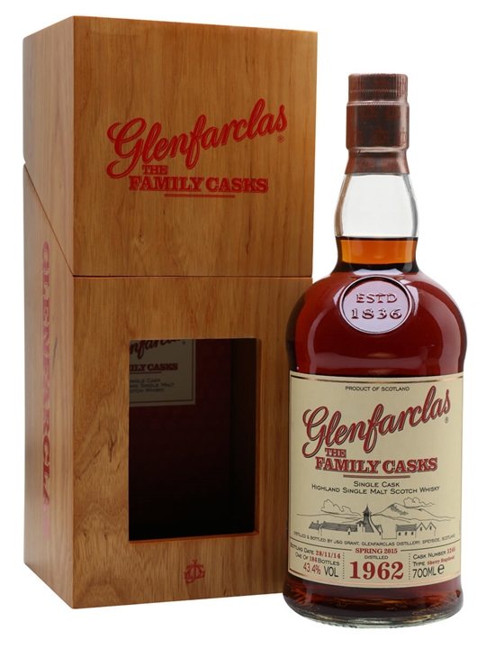 Glenfarclas 1962 / Family Casks SP15 / Sherry Cask #3246 Speyside Whisky - Speyside Review