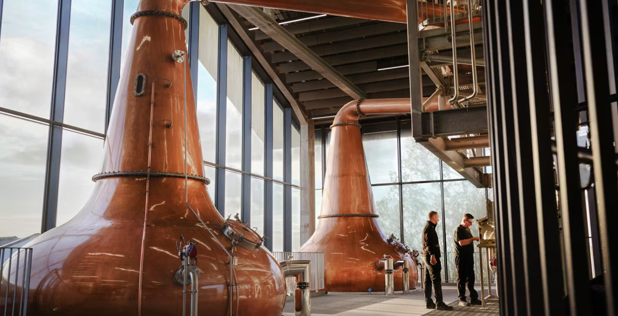 Whisky Loch 2025? Is the Whisky Industry Heading for a Crisis? - American Review