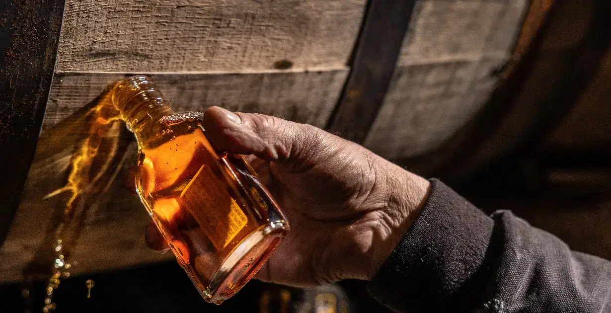 Kentucky Bourbon Auction Honors America’s 250th Anniversary Next Weekend - Bourbon Review