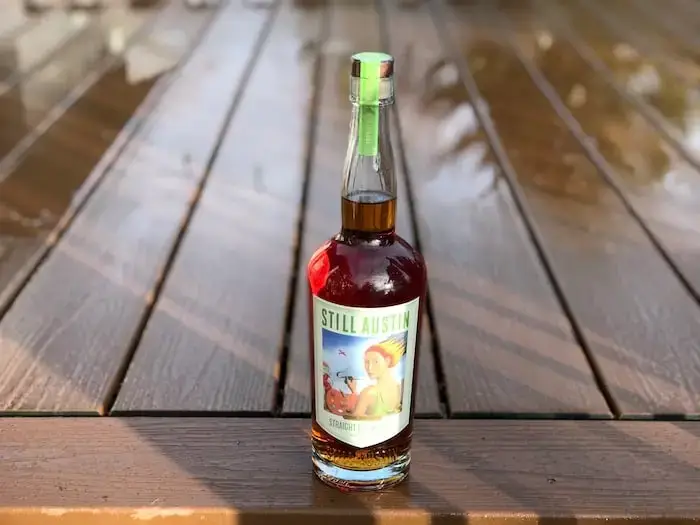 Still Austin “The Artist” Straight Rye Whiskey vs Templeton Rye Stout Cask Finish: Head-to-Head Rye Comparison