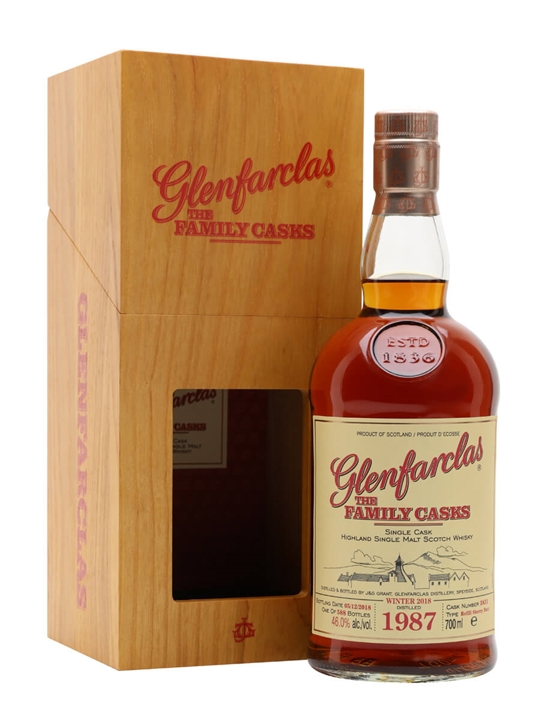 Glenfarclas 1987 / Family Casks W18 / Sherry Cask 3831 Speyside Whisky - Speyside Review