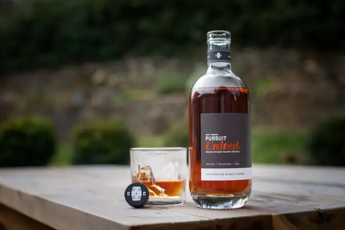Bourbon Reviews: Pursuit United Blended Straight Rye, Blended Straight Bourbon - Bourbon Review