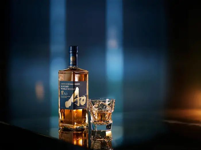 Whisky Review: Suntory World Whisky ‘Ao’ - Japanese Review