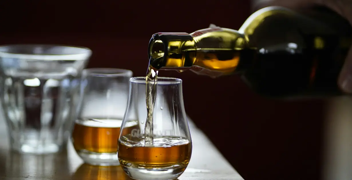 China Cuts Scotch Whisky Tariffs in £250m UK Trade Win - Scotch Review