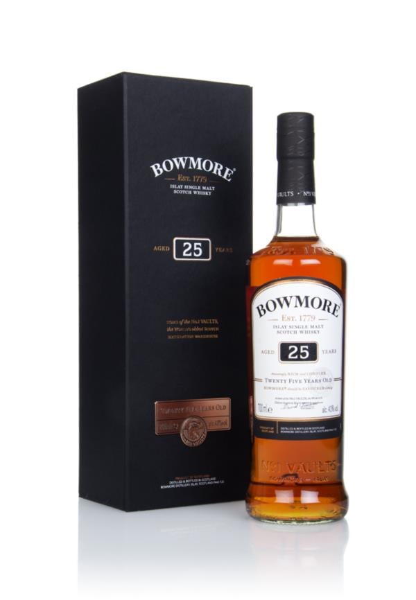 Bowmore 25 Year Old: Quarter Century from Islay's Oldest — Sherry-Meets-Smoke Maturity at 43%